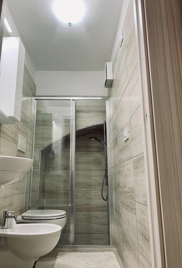 Dimora Sportelli โปลีญาโนอามาเร ภายนอก รูปภาพ